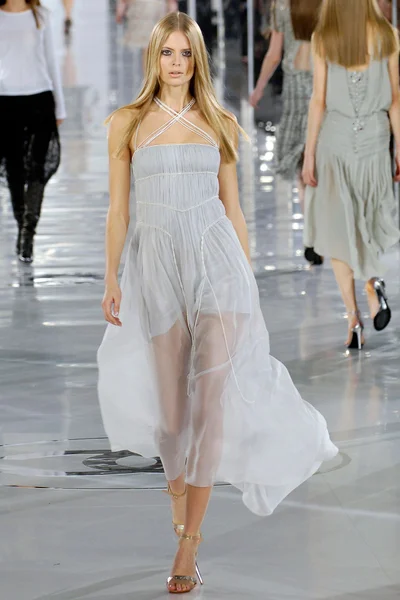 Look 53